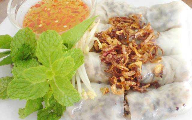 Ăn vặt Bánh Cuốn Cô Phượng