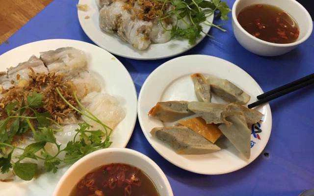Ăn vặt Bánh Cuốn Đêm