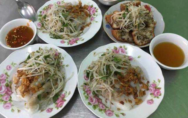 Ăn vặt Bánh Cuốn - Hồ Thị Kỷ