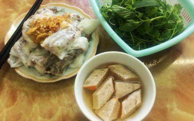 Ăn vặt Bánh Cuốn Nóng & Gà Tần - Ngọc Hà