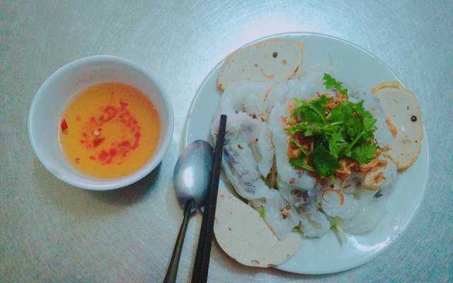 Ăn vặt Bánh Cuốn Nóng Nam Định