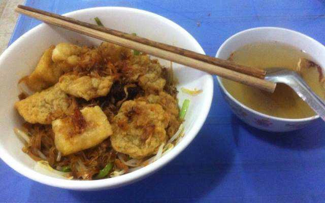 Ăn vặt Bánh Đa Trộn - Giang Văn Minh