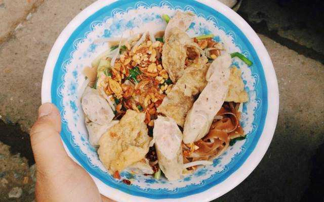 Ăn vặt Bánh Đa Trộn Phan Đình Phùng