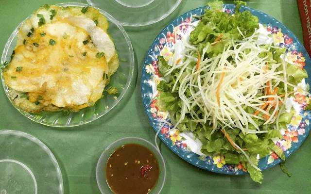 Ăn vặt Bánh Ép - Bánh Tráng Trứng - Nguyễn Tất Thành