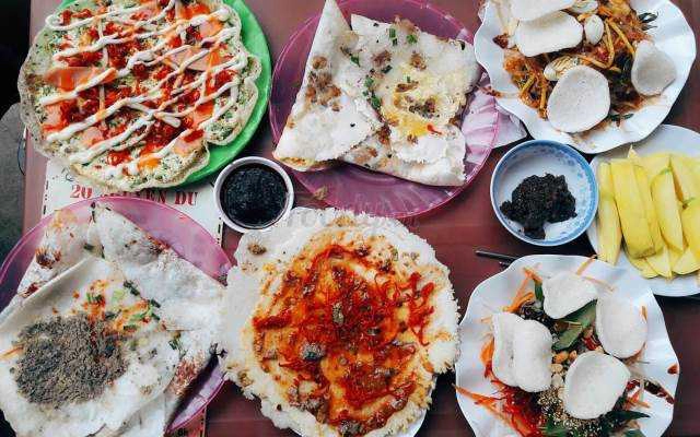 Ăn vặt Quán 20 - Bánh Ép Nguyễn Du