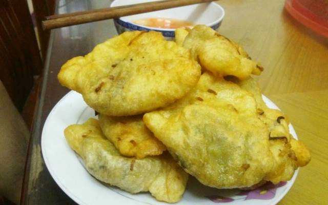 Ăn vặt Bánh Gối - Chợ Phủ Quốc Oai