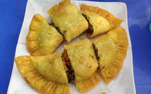 Ăn vặt Bánh Gối, Há Cảo, Bánh Rán - Hàng Chiếu