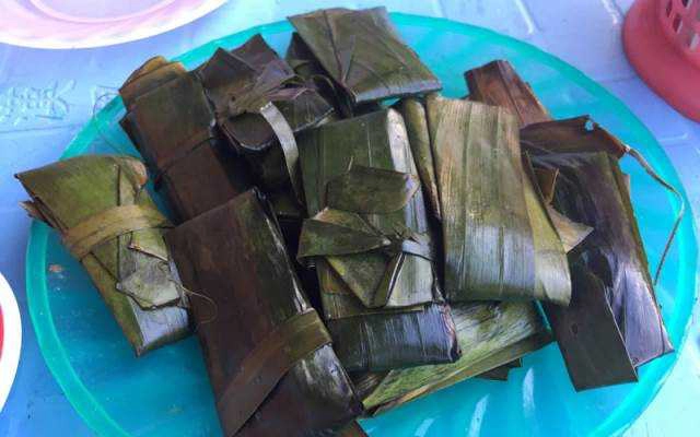 Ăn vặt Bánh Lọc Sông Hương