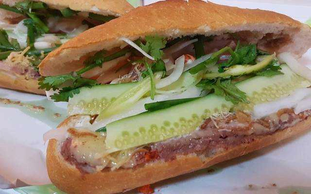 Ăn vặt Bánh Mì 369