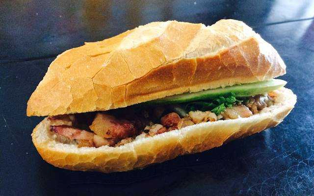 Ăn vặt Bánh Mì A Cửu