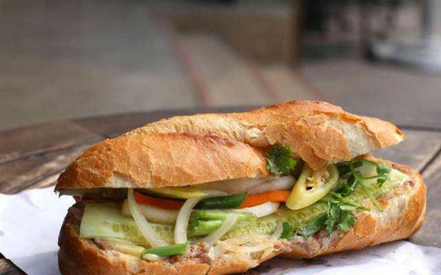 Ăn vặt Bánh Mì A Hao