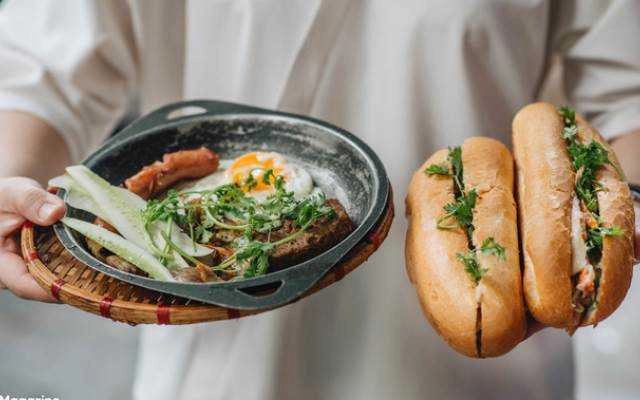 Ăn vặt Bánh Mì Bà Dần - Tạ Quang Bửu
