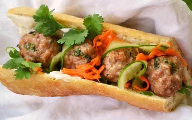 Ăn vặt Bánh Mì Chảo Bà Hậu - Mai Hắc Đế