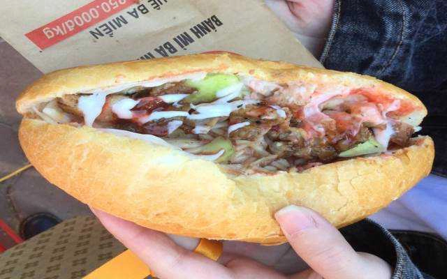Ăn vặt Bánh Mì Ba Miền - Mê Linh Plaza Hà Đông