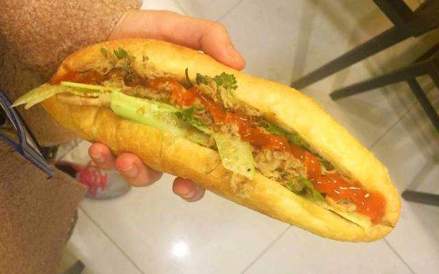 Ăn vặt Bánh Mì Bách