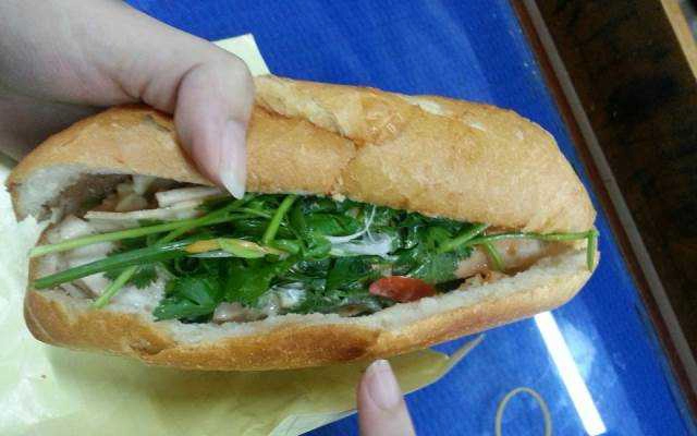Ăn vặt Bánh Mì Bình Dân - Bàu Cát