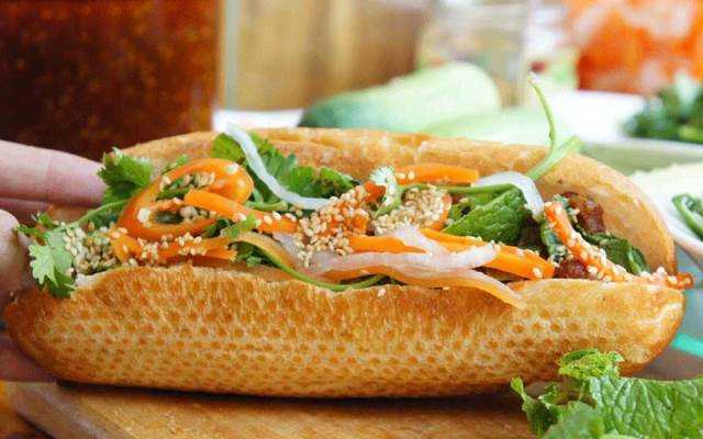 Ăn vặt Bánh Mì Chả & Bánh Mì Thịt