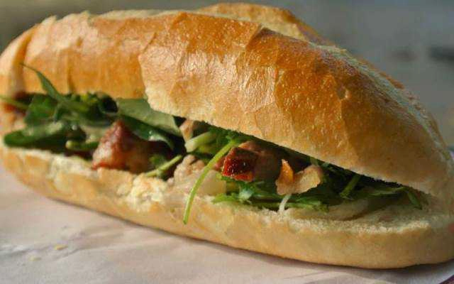 Ăn vặt Bánh MÌ Chả Cá Minh Minh