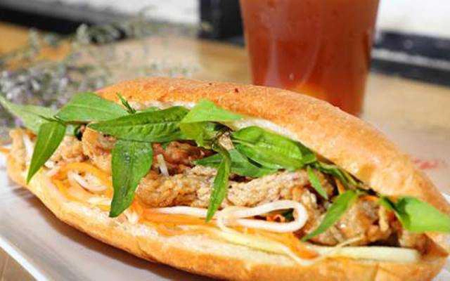 Ăn vặt Bánh Mì Chả Cá - Nguyễn Thị Thập