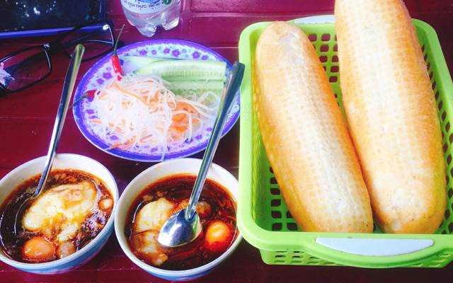Ăn vặt Bánh Mì Chấm