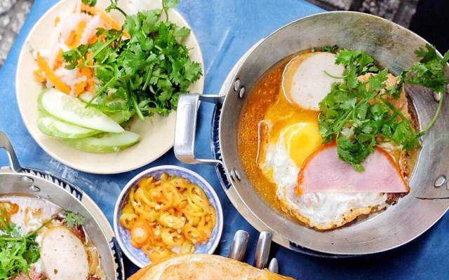 Ăn vặt Bánh Mì Chảo - Đặng Trần Côn