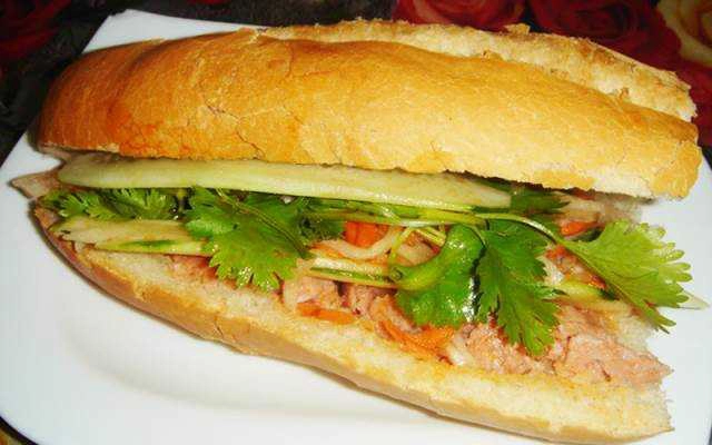 Ăn vặt Bánh Mì Chay Thôi Kệ