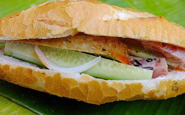 Ăn vặt Bánh Mì - Chợ Thái Bình