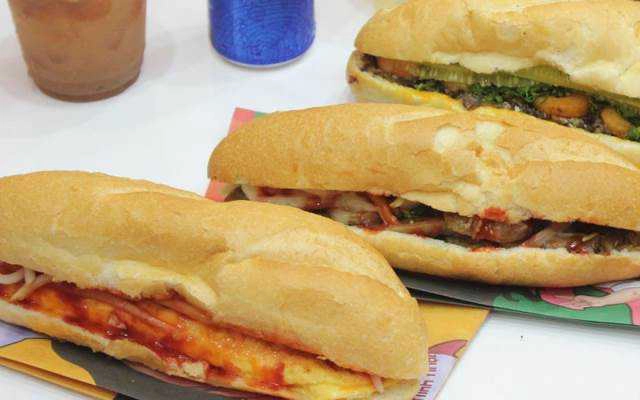 Ăn vặt Bánh Mì Dì Minh