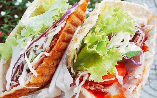 Ăn vặt Bánh Mì Doner Kebab 1995