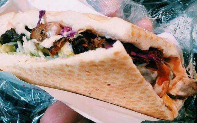Ăn vặt Bánh Mì Doner Kebab - Nguyễn Khánh Toàn