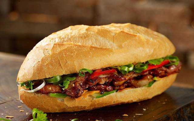 Ăn vặt Bánh Mì Hà