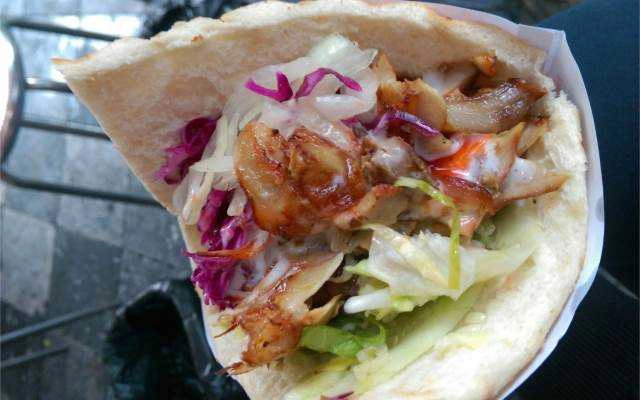 Ăn vặt Anh Nguyên - Bánh Mì Doner Kebab