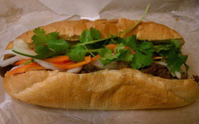 Ăn vặt Bánh Mì Hội An