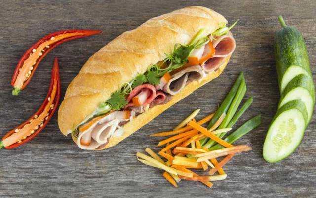 Ăn vặt Bánh Mì Minh Nhật - Hàng Khay
