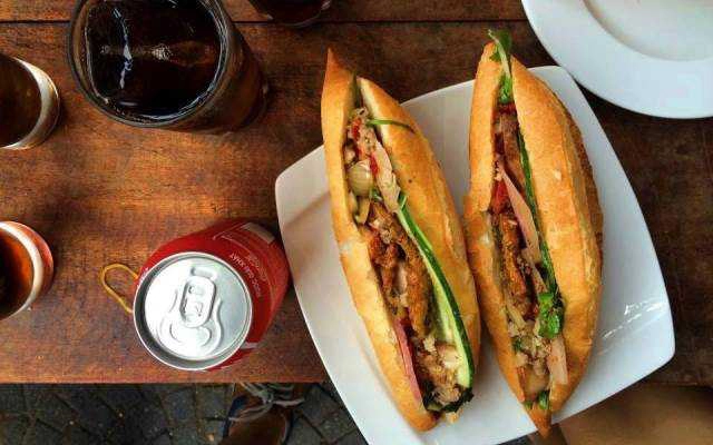 Ăn vặt Bánh Mì Ngố - Tông Đản