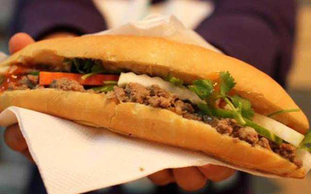 Ăn vặt Bánh Mì Ngọc Hân - Tân Triều