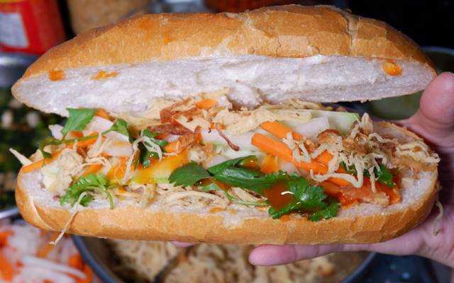Ăn vặt Bánh Mì Ngọc Nga