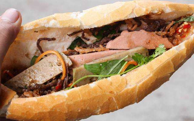 Ăn vặt Bánh Mì Nguyễn Đức 46