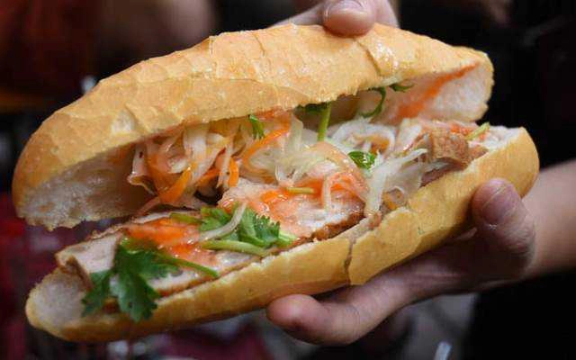 Ăn vặt Bánh Mì - Nhà Nghỉ 108