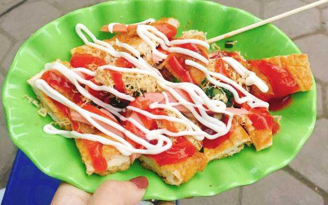 Ăn vặt Bánh Mì Nướng Muối Ớt - Đội Cấn