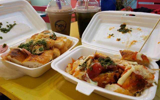 Ăn vặt Huyền Trâm - Bánh Mì Nướng Muối Ớt