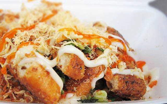 Ăn vặt Bánh Mì Nướng Muối Ớt NiNa - Phan Châu Trinh