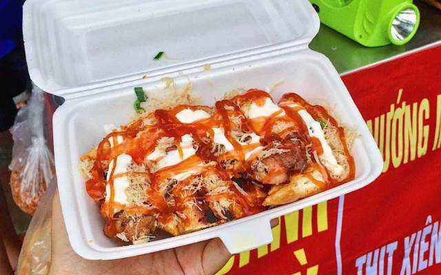Ăn vặt Bánh Mì Nướng Muối Ớt & Thịt Xiên Nướng - Ngọc Khánh