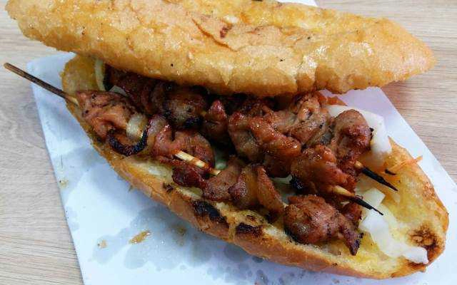 Ăn vặt Kim Oanh - Bánh Mì Bơ Mật Ong & Thịt Xiên Nướng