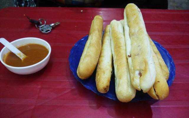 Ăn vặt Bánh Mì Pate Cay Hải Phòng