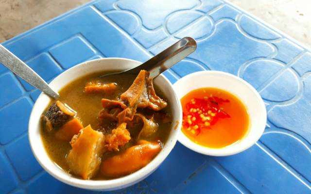 Ăn vặt Bánh Mì Phá Lấu - Lê Đại Hành