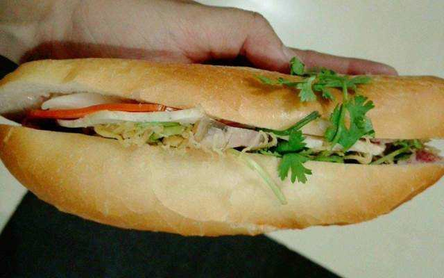 Ăn vặt Bánh Mì Phúc Hà Nội - Nguyễn Tri Phương