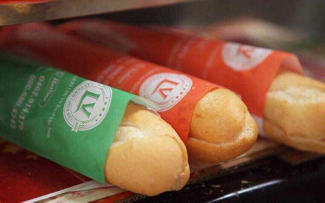 Ăn vặt Bánh Mì Que Đà Nẵng - Chính Kinh