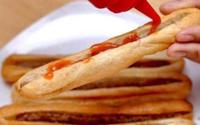 Ăn vặt Bánh Mì Que - Lê Lợi