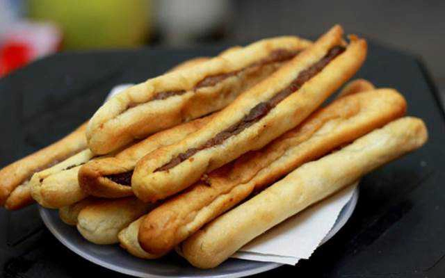 Ăn vặt Bánh Mì Que Pháp - Ngô Thị Thu Minh